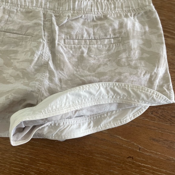 Athleta Cabo Tide Linen shorts - Picture 5 of 5